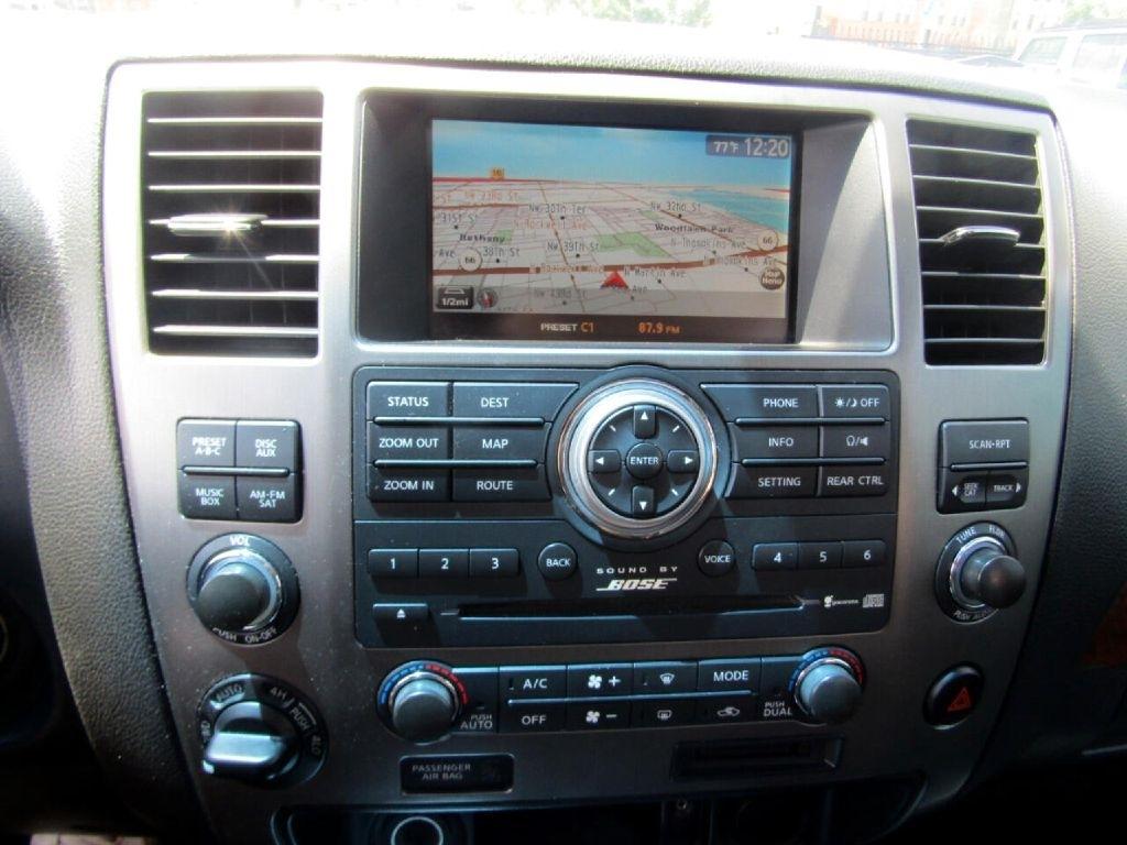 Nissan Armada Platinum 4WD 2010