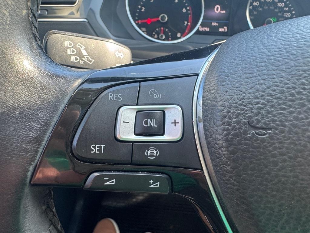 Volkswagen Tiguan SE 2019