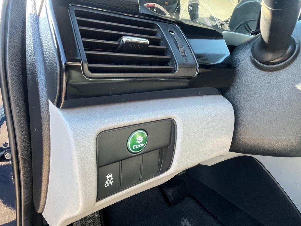 Honda Accord LX Sedan CVT 2017