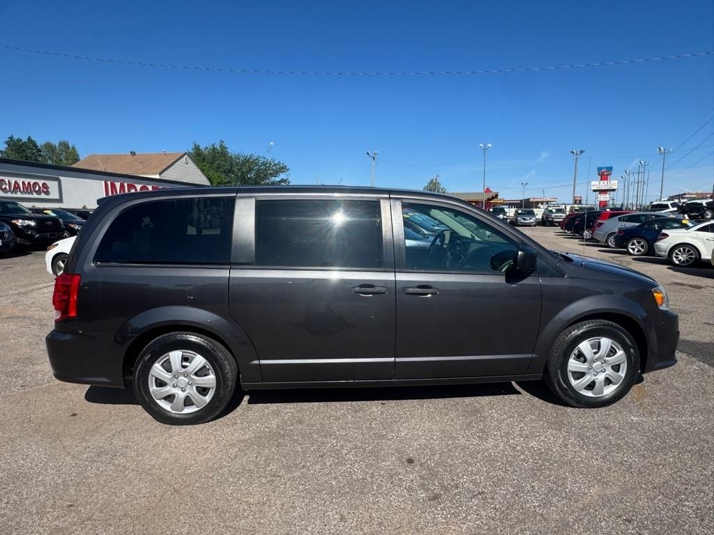 Dodge Grand Caravan SE 2019