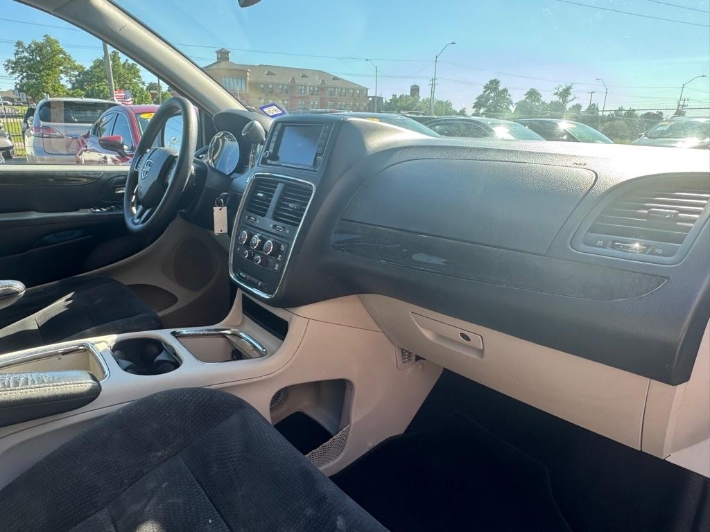 Dodge Grand Caravan SE 2019