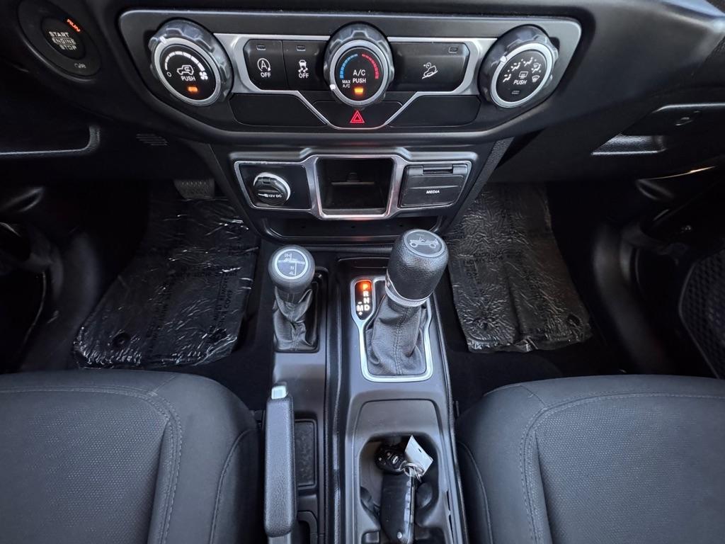 Jeep Wrangler Unlimited Sport 2019