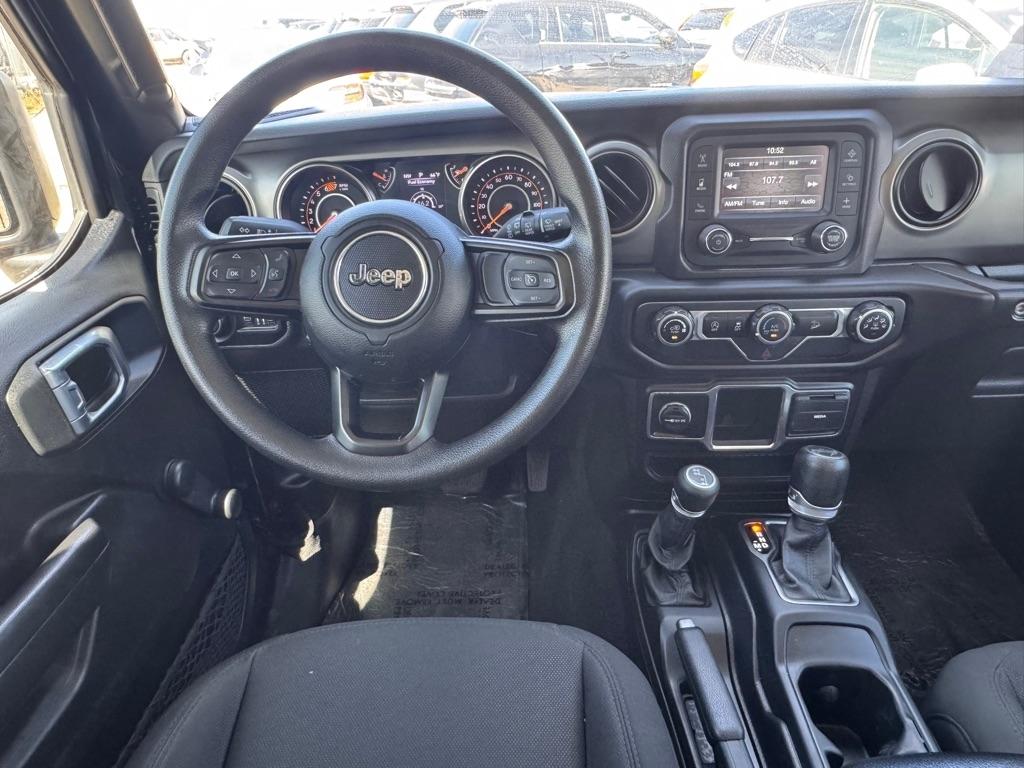 Jeep Wrangler Unlimited Sport 2019