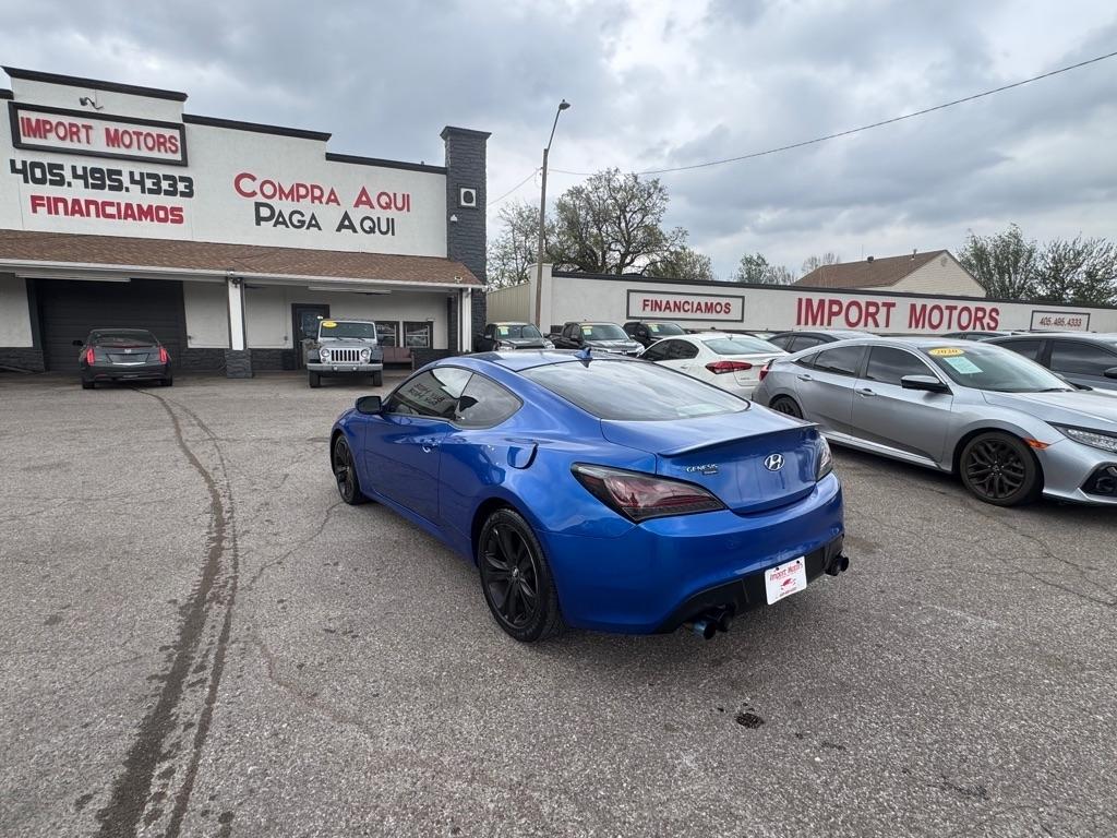 Hyundai Genesis Coupe 2.0T Manual 2010