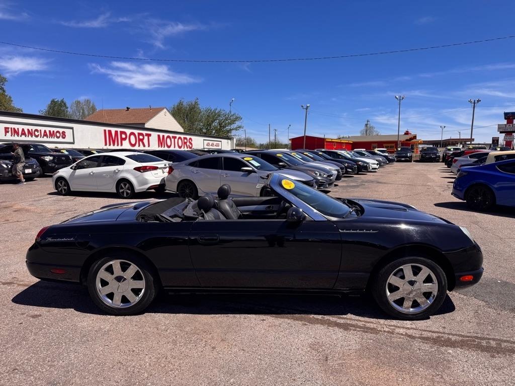 Ford Thunderbird  2002