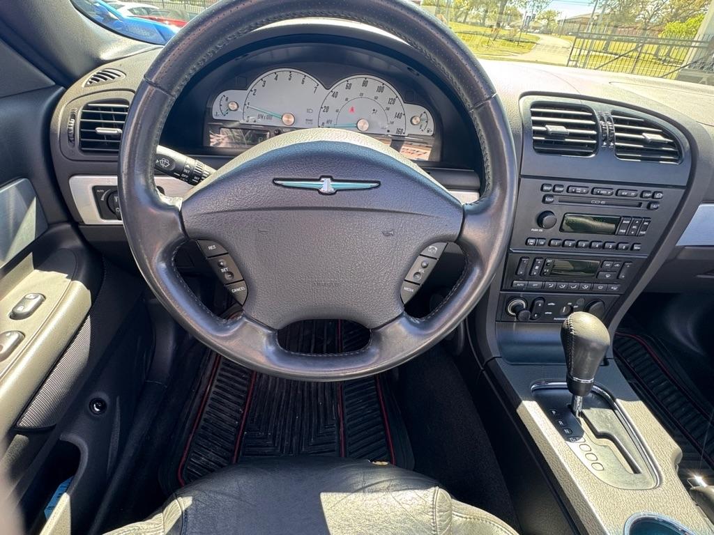 Ford Thunderbird  2002