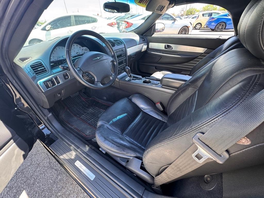 Ford Thunderbird  2002