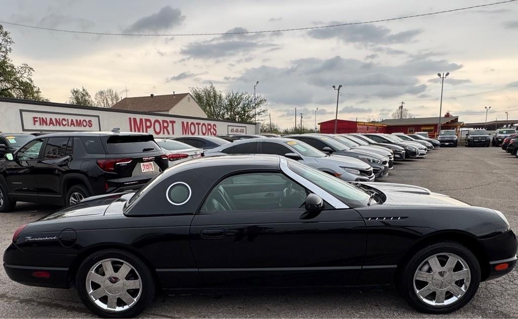 Ford Thunderbird  2002