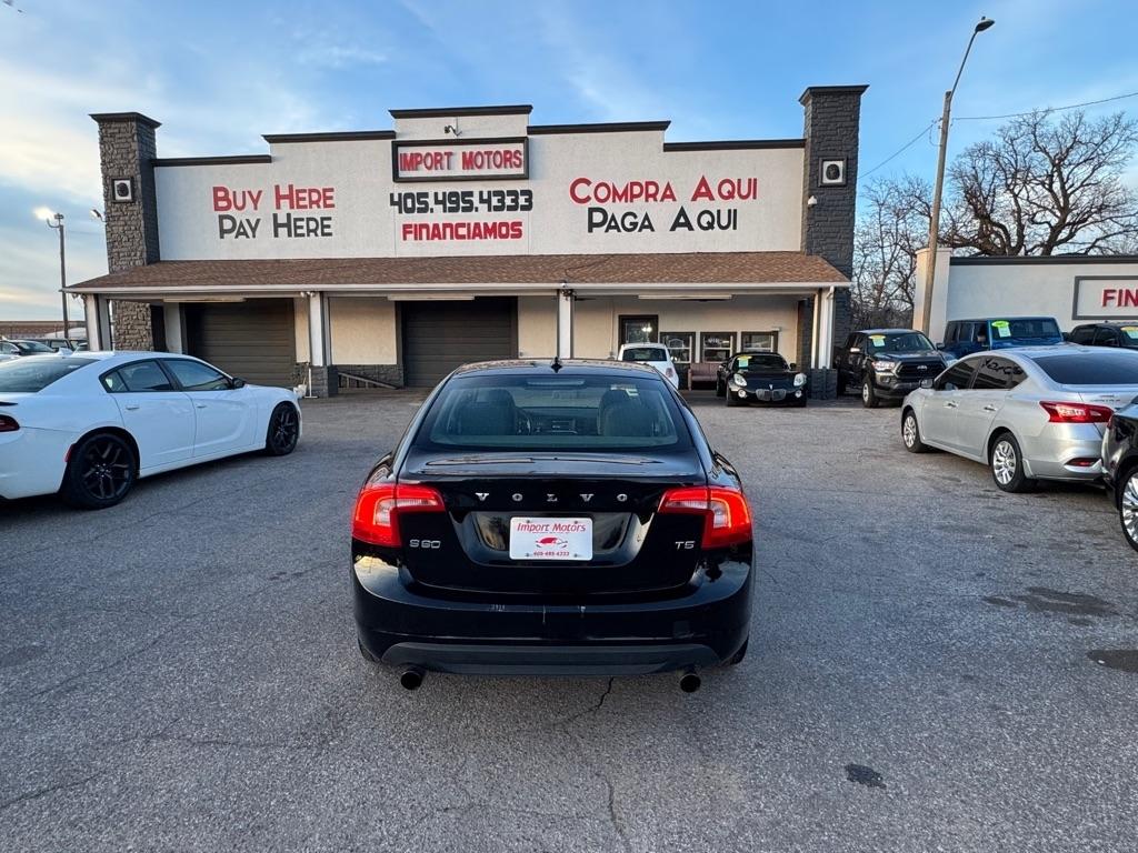 Volvo S60 T5 2012