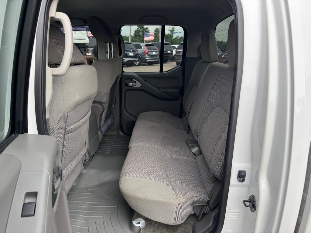 Nissan Frontier S Crew Cab 2WD 2012