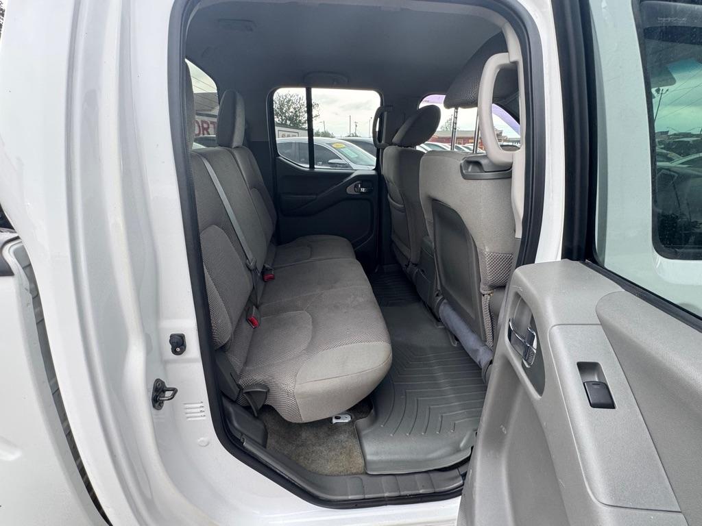 Nissan Frontier S Crew Cab 2WD 2012