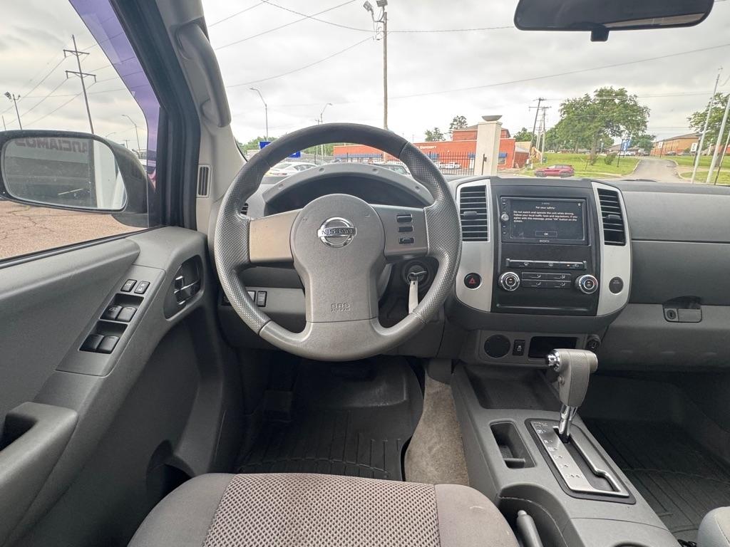 Nissan Frontier S Crew Cab 2WD 2012