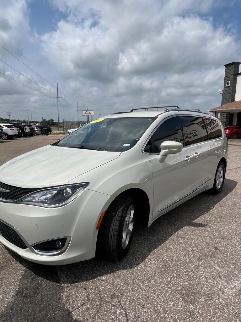 Chrysler Pacifica Touring-L Plus 2017