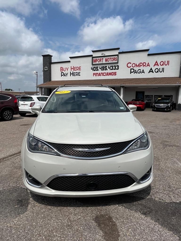 Chrysler Pacifica Touring-L Plus 2017