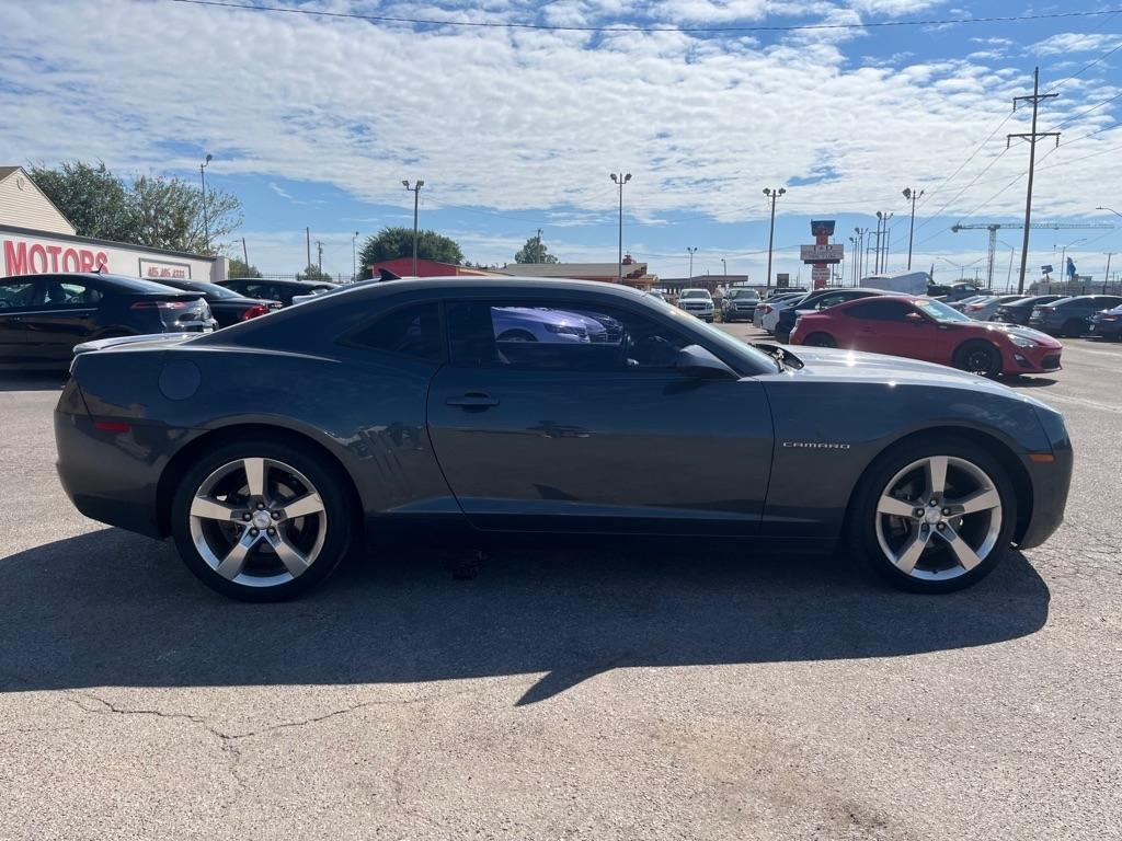 Chevrolet Camaro LT1 Coupe 2011