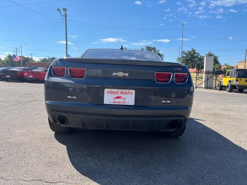 Chevrolet Camaro LT1 Coupe 2011