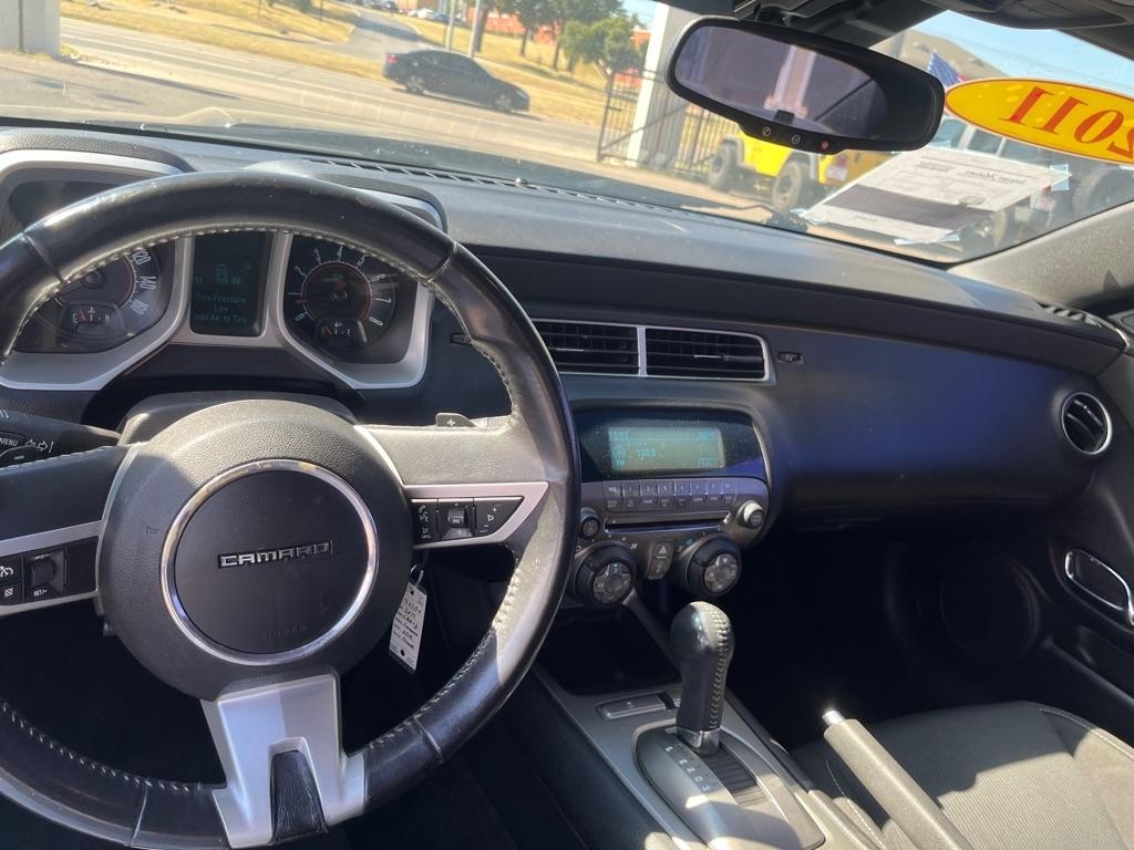 Chevrolet Camaro LT1 Coupe 2011