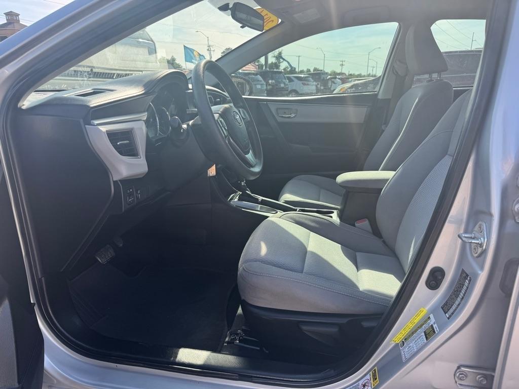 Toyota Corolla LE CVT 2014