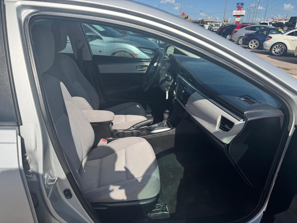 Toyota Corolla LE CVT 2014