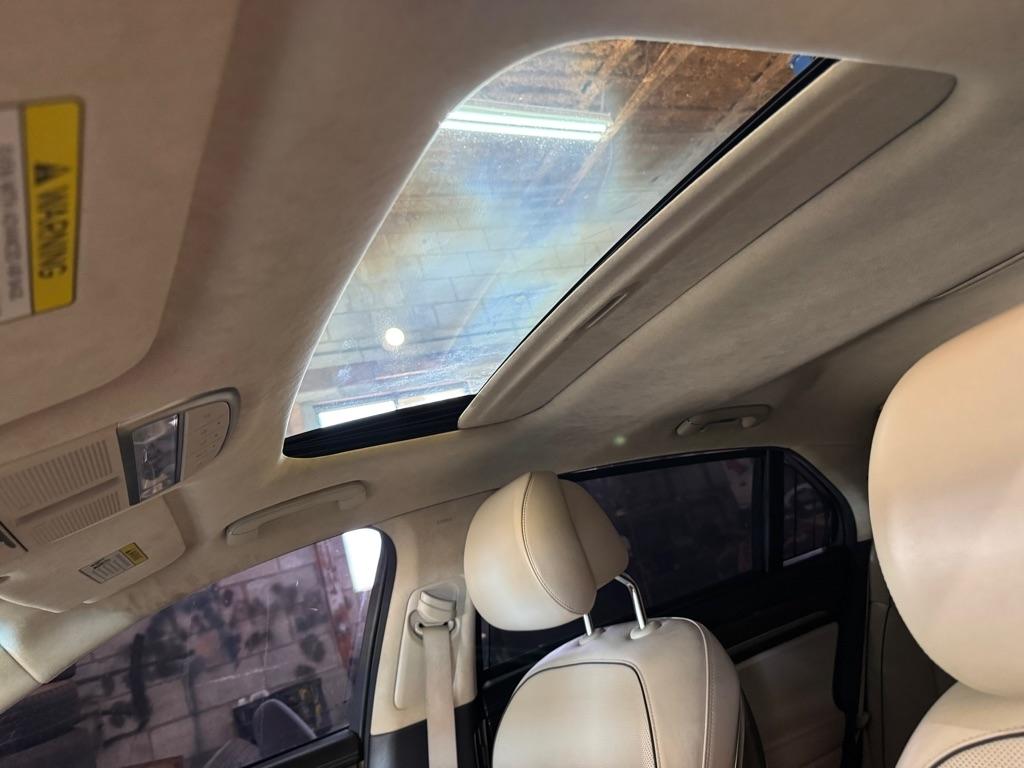 Genesis G90 Premium 2017