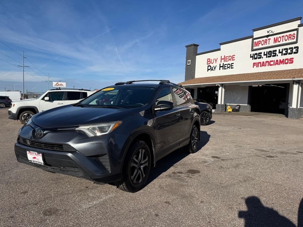 Toyota RAV4 LE FWD 2018