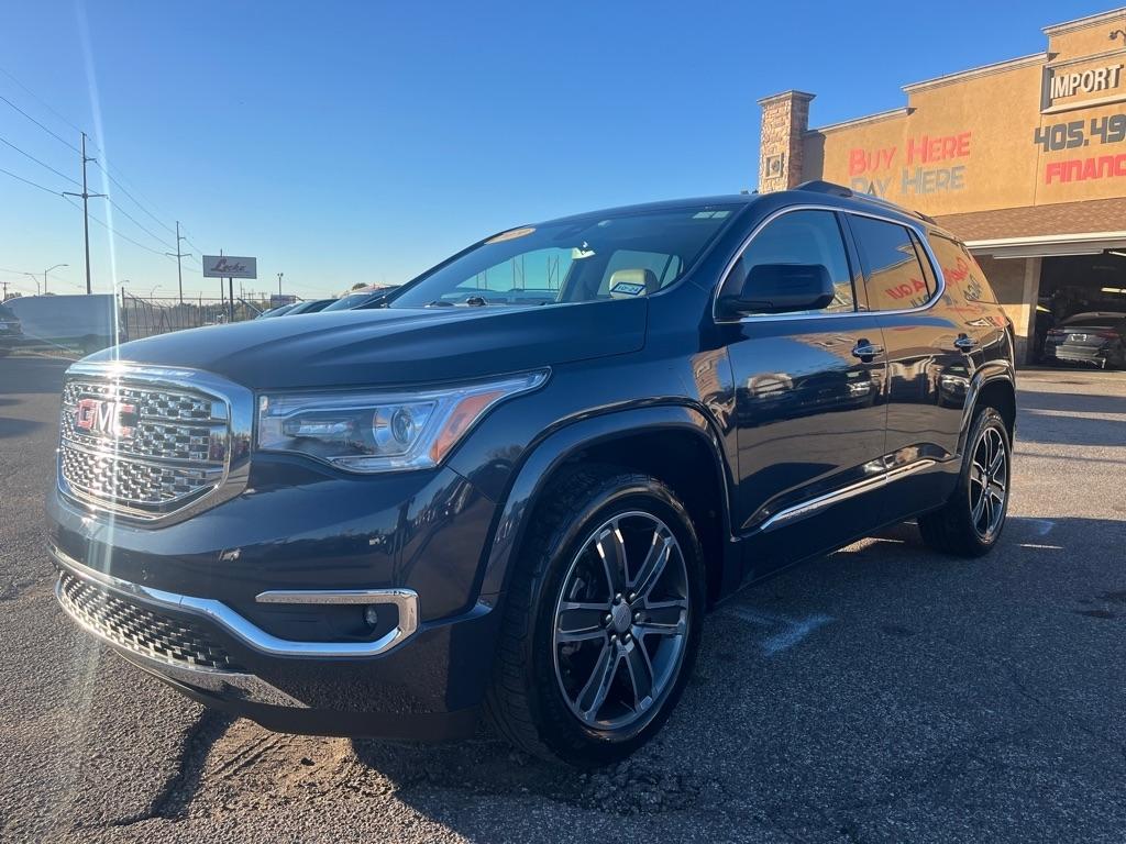 GMC Acadia Denali AWD 2019
