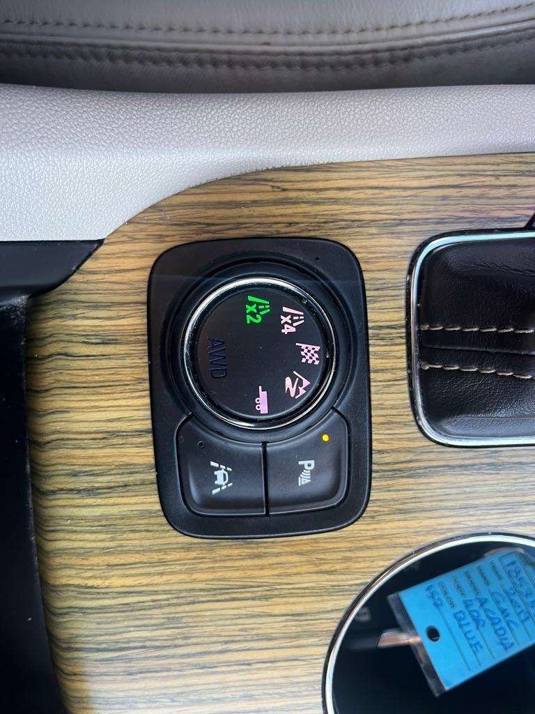 GMC Acadia Denali AWD 2019