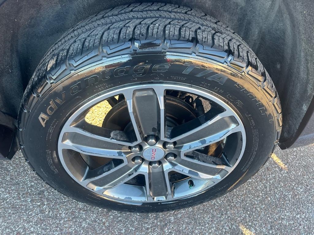 GMC Acadia Denali AWD 2019