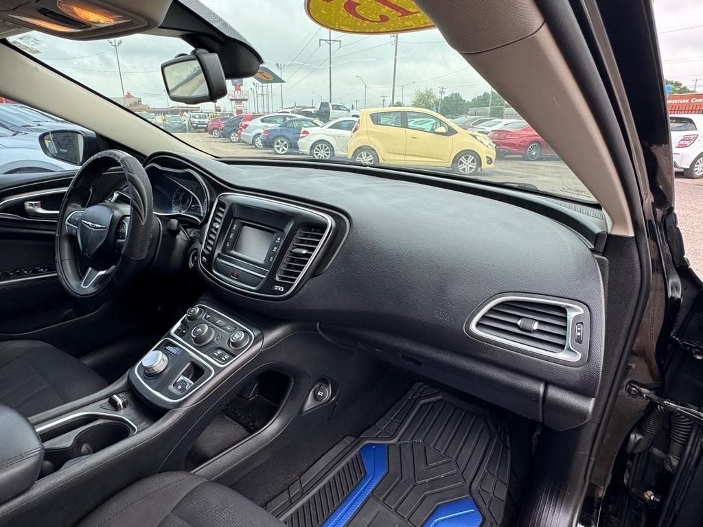 Chrysler 200 Limited 2015