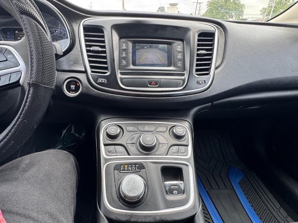 Chrysler 200 Limited 2015