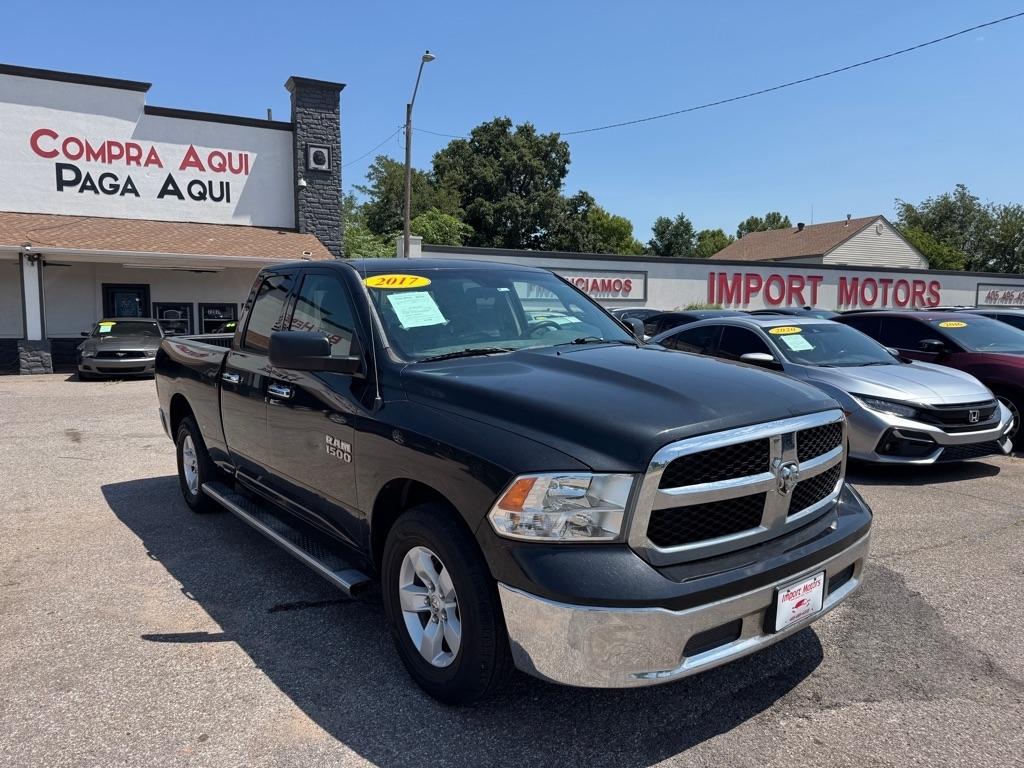 RAM 1500 SLT Quad Cab 2WD 2017