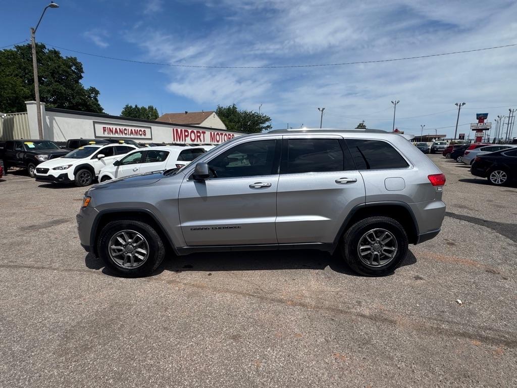 Jeep Grand Cherokee Laredo 2WD 2019