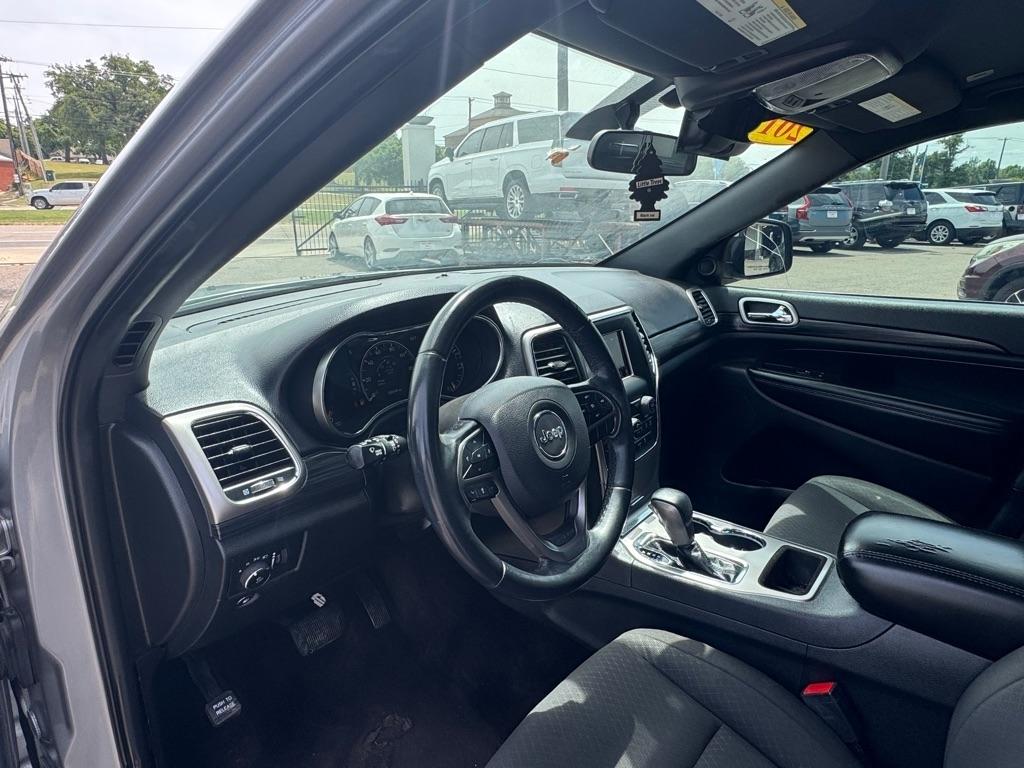 Jeep Grand Cherokee Laredo 2WD 2019