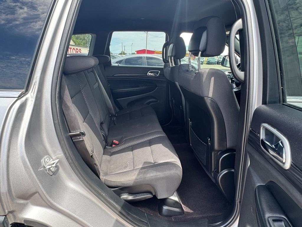 Jeep Grand Cherokee Laredo 2WD 2019