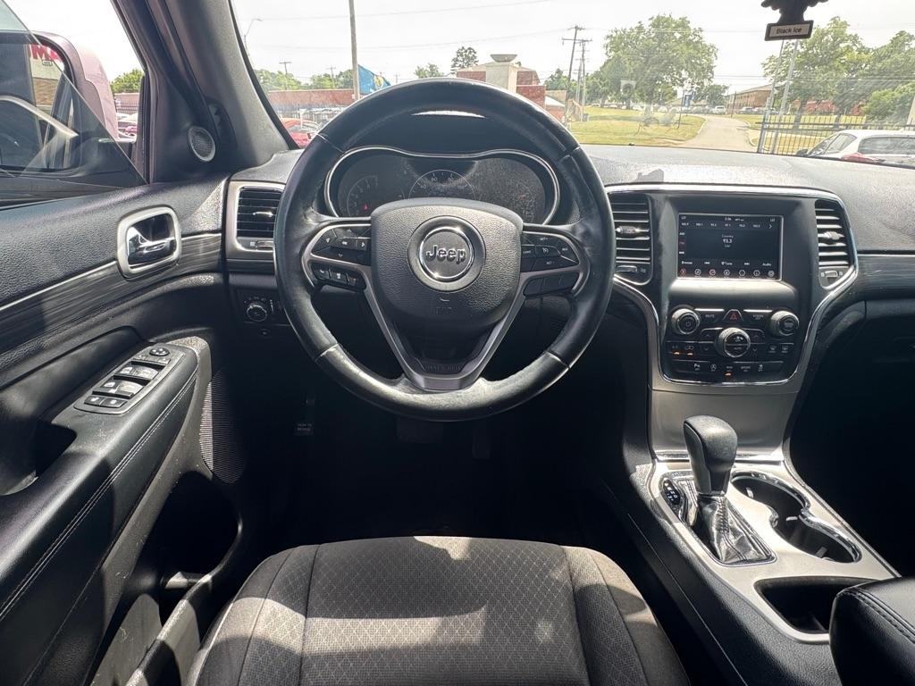 Jeep Grand Cherokee Laredo 2WD 2019