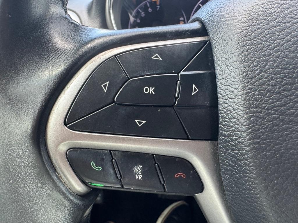 Jeep Grand Cherokee Laredo 2WD 2019