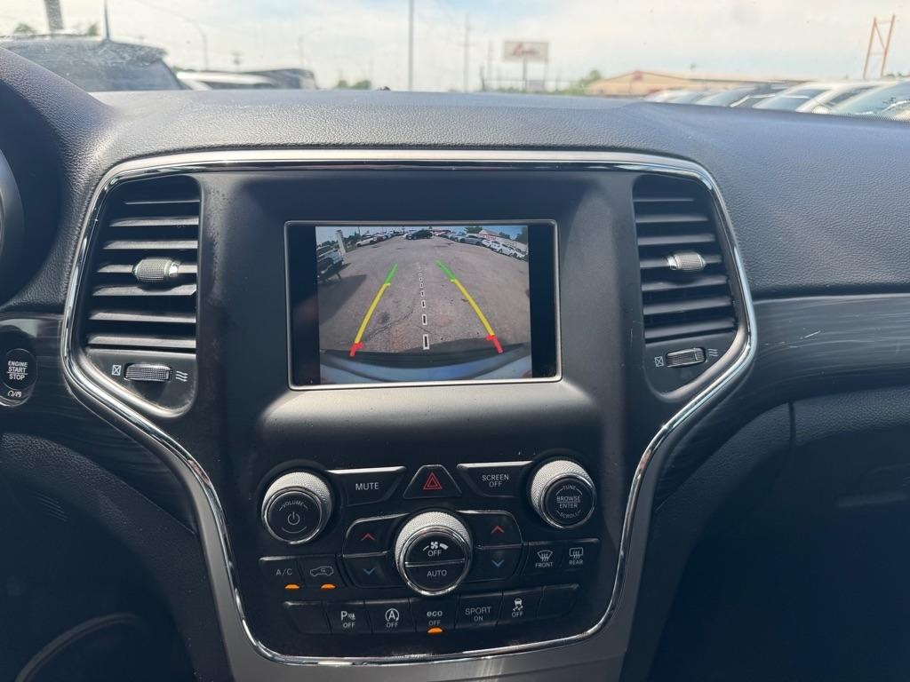 Jeep Grand Cherokee Laredo 2WD 2019