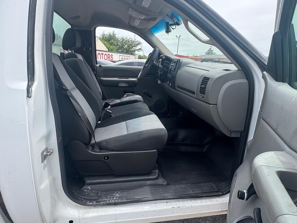 GMC Sierra 2500HD SLE1 Long Box 2WD 2008