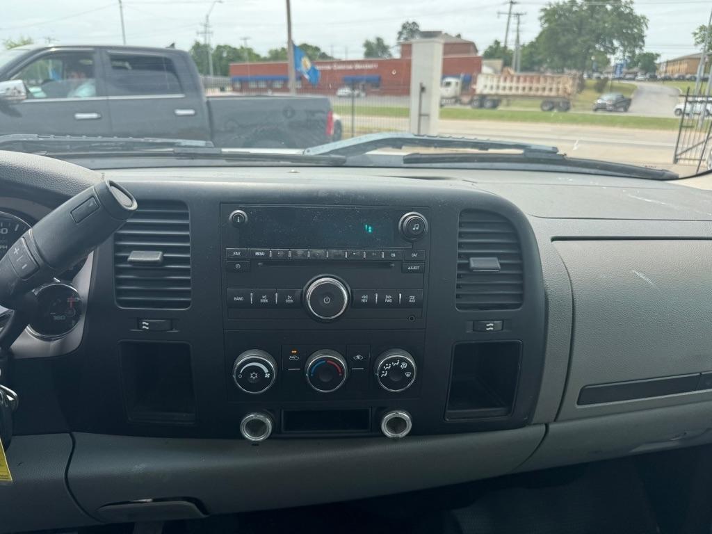 GMC Sierra 2500HD SLE1 Long Box 2WD 2008