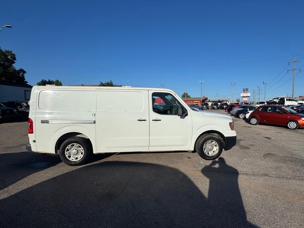 Nissan NV Cargo 1500 S 2015
