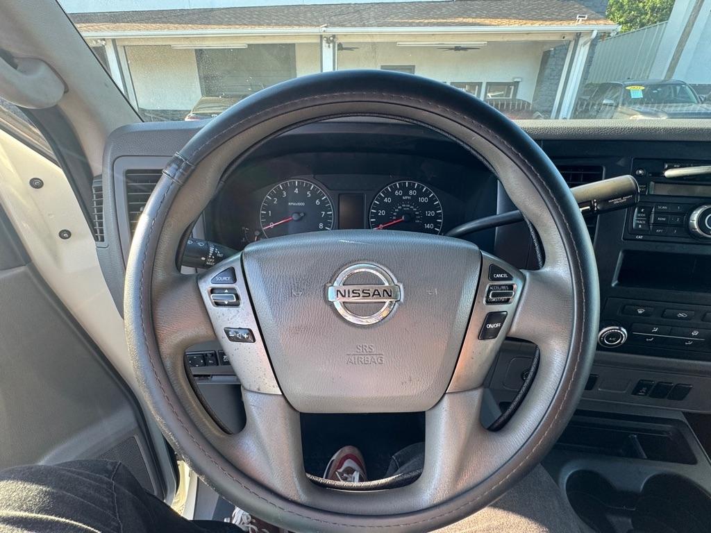 Nissan NV Cargo 1500 S 2015