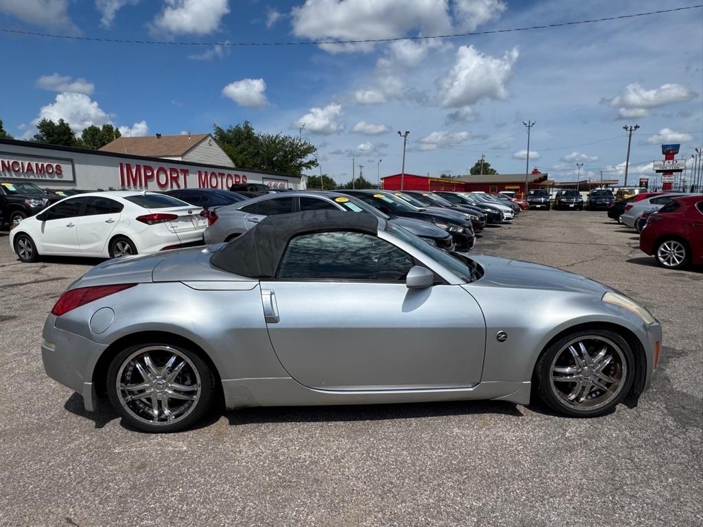 Nissan 350Z Enthusiast Roadster 2004
