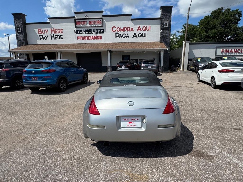 Nissan 350Z Enthusiast Roadster 2004