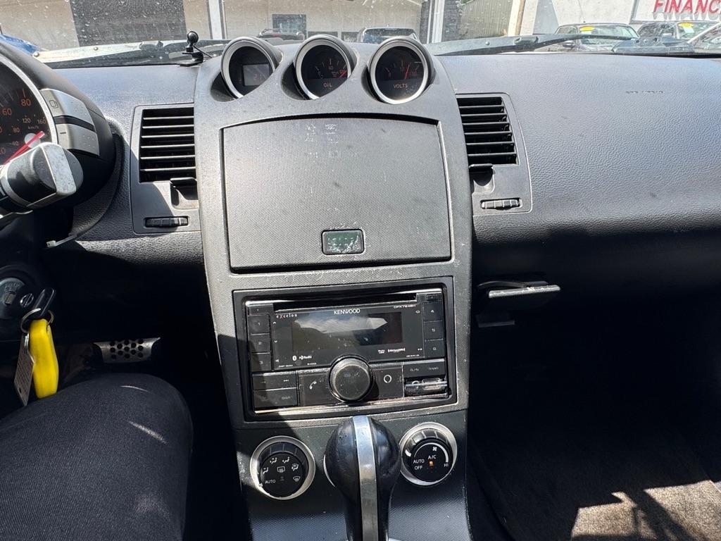Nissan 350Z Enthusiast Roadster 2004