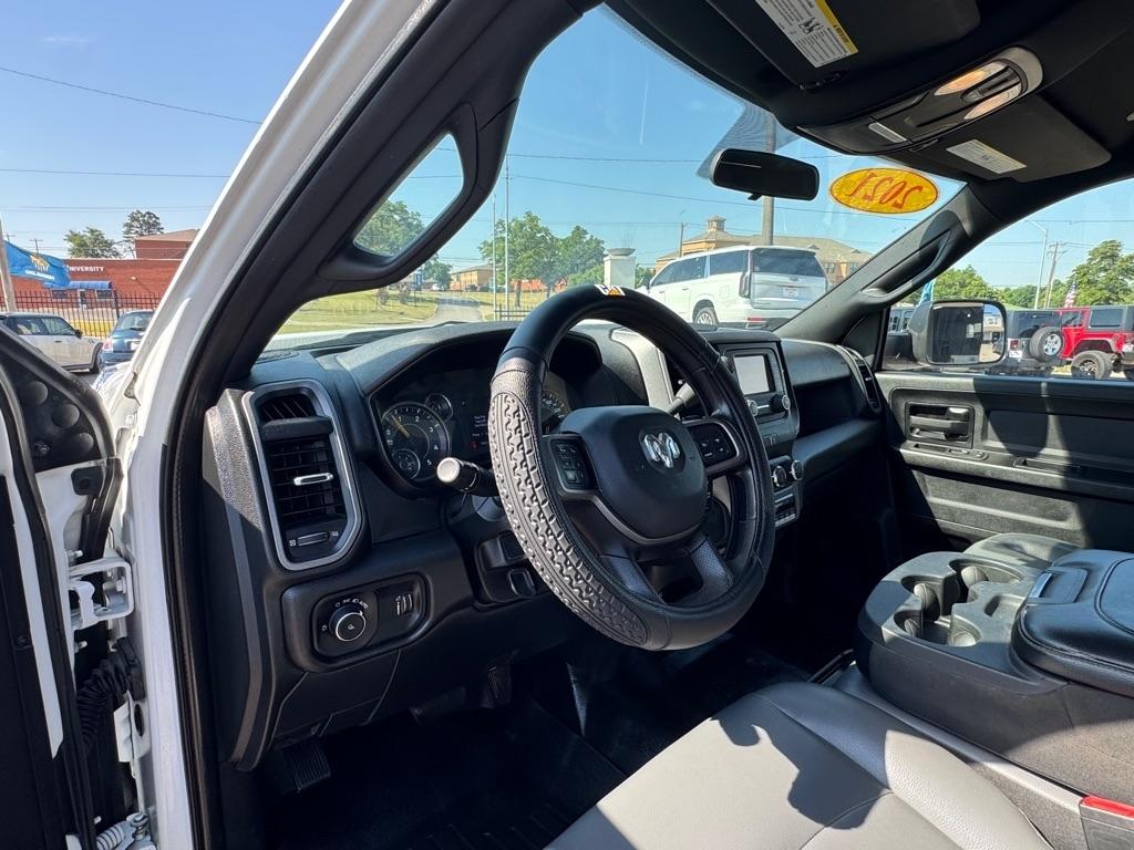 RAM 2500 Tradesman Crew Cab LWB 4WD 2021
