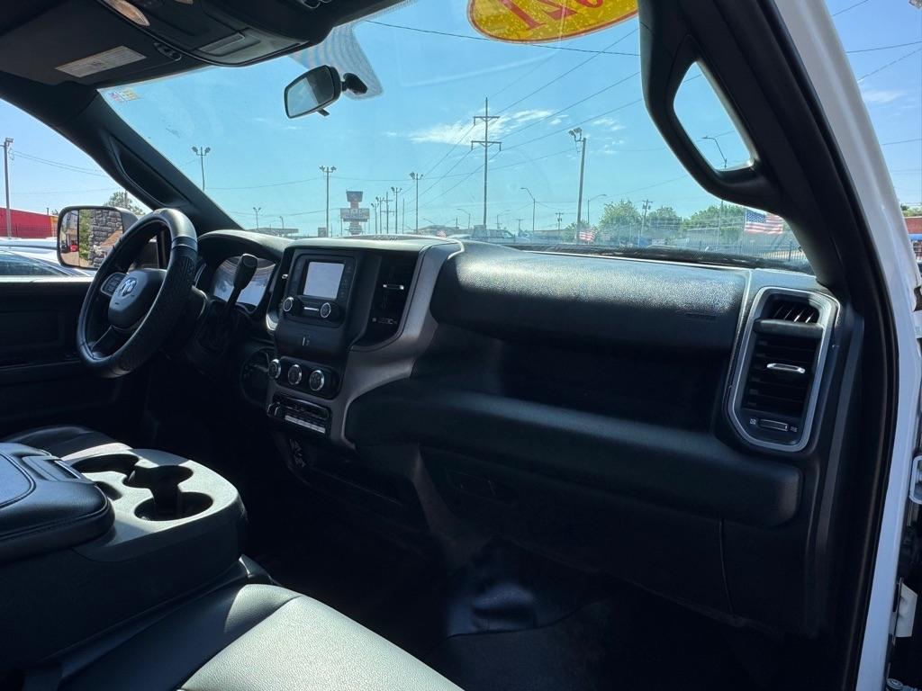 RAM 2500 Tradesman Crew Cab LWB 4WD 2021
