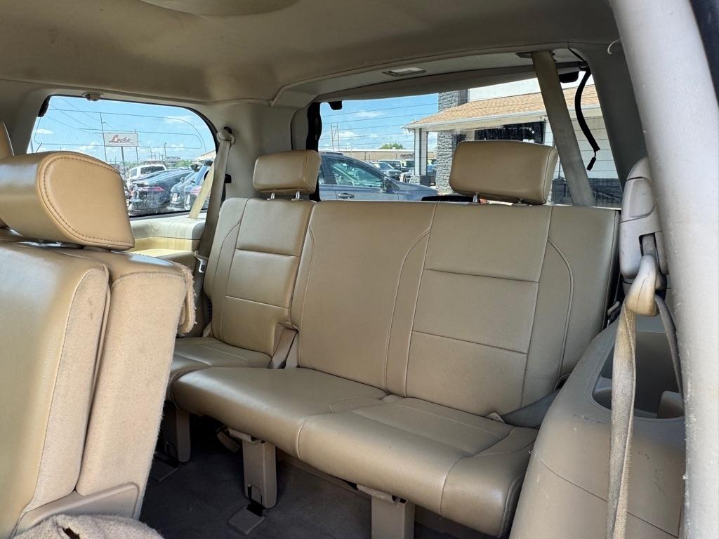 Nissan Armada SV 2WD 2013