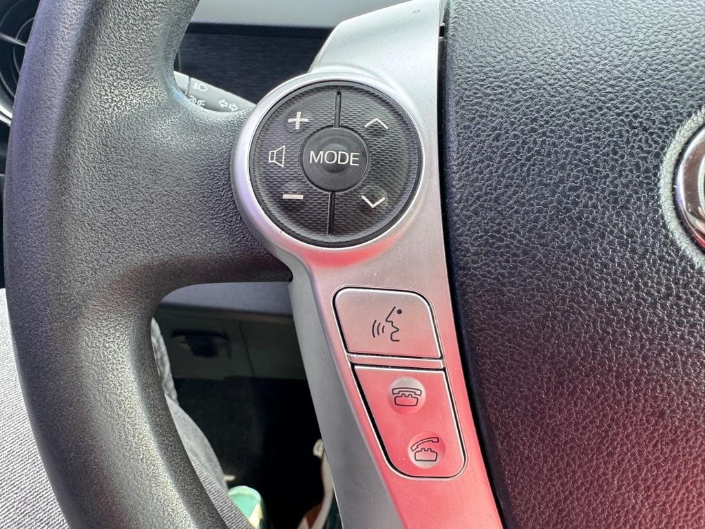 Toyota Prius c  2016
