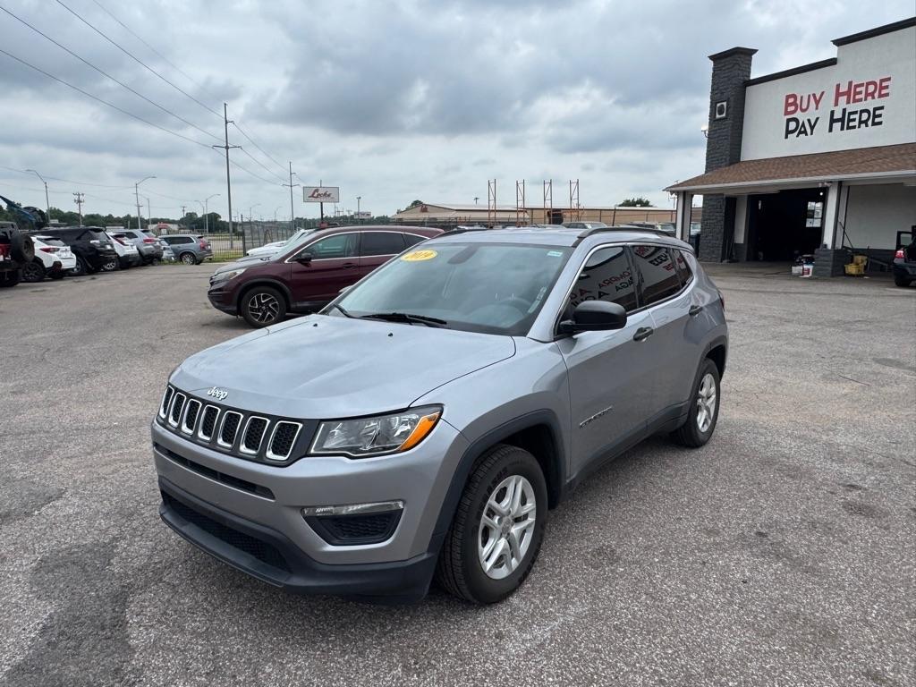 2019 Jeep Compass Sport's photo