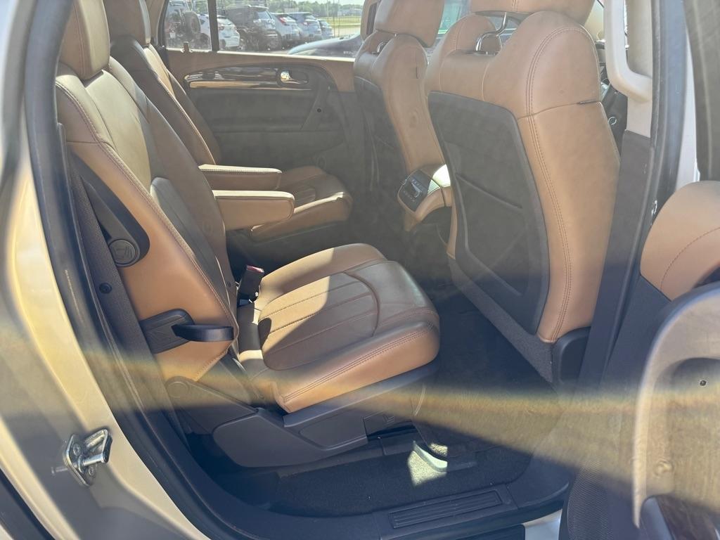 Buick Enclave  2015